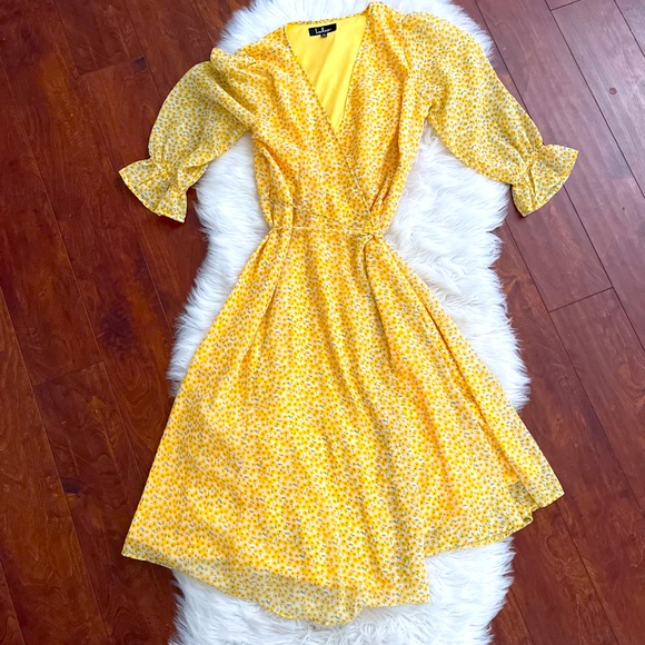 Dresses | Lulus Yellow Floral Wrap Dress | Poshmark